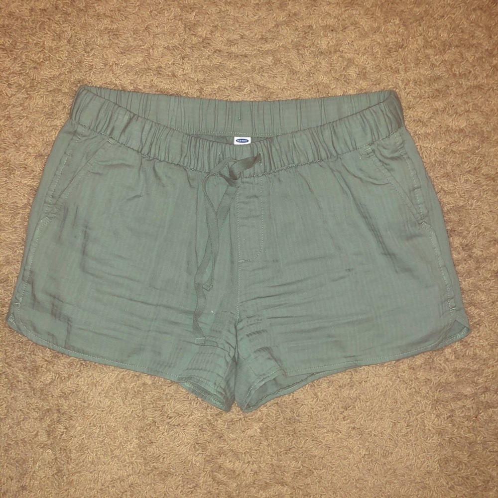 Old navy olive shorts soft linen blend medium